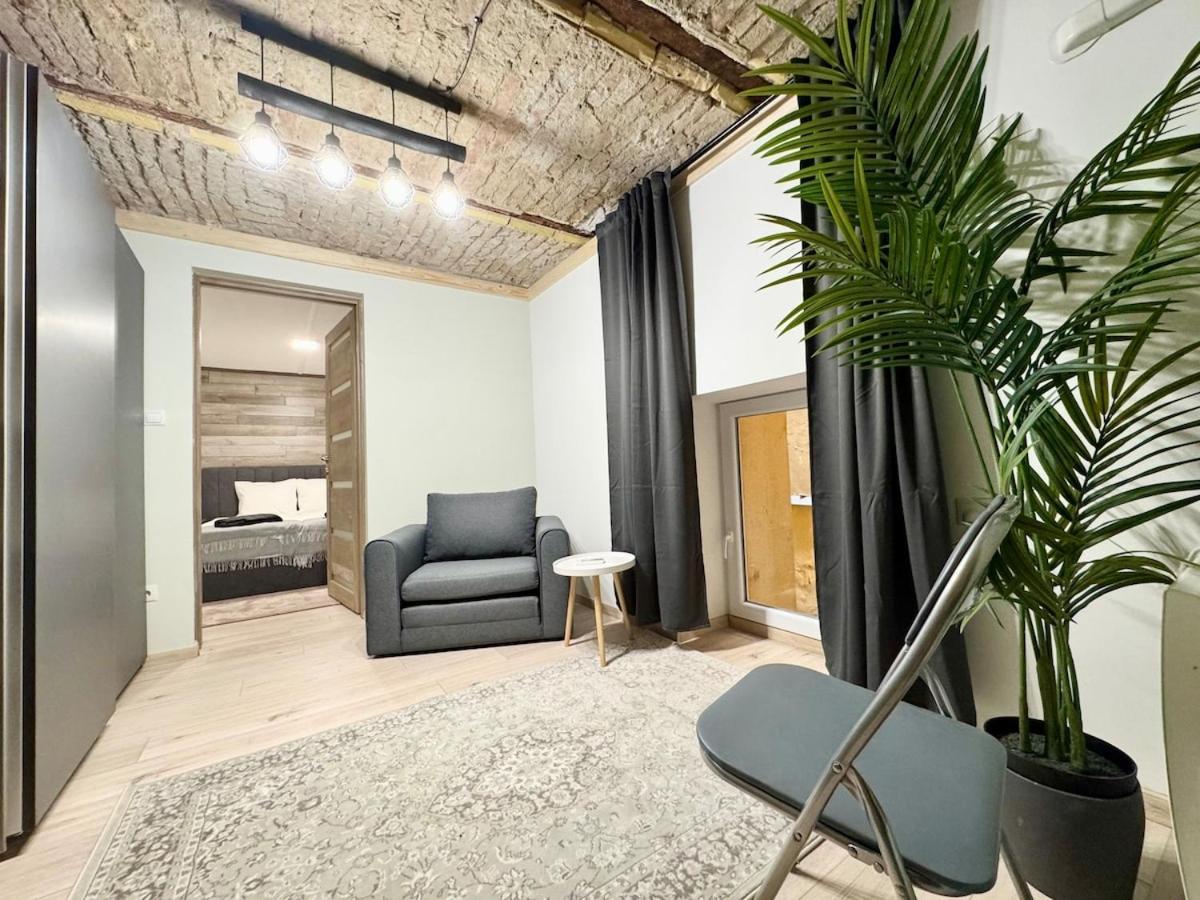 R5 Patio 2 Bedrooms Free Parking Appartement Boedapest