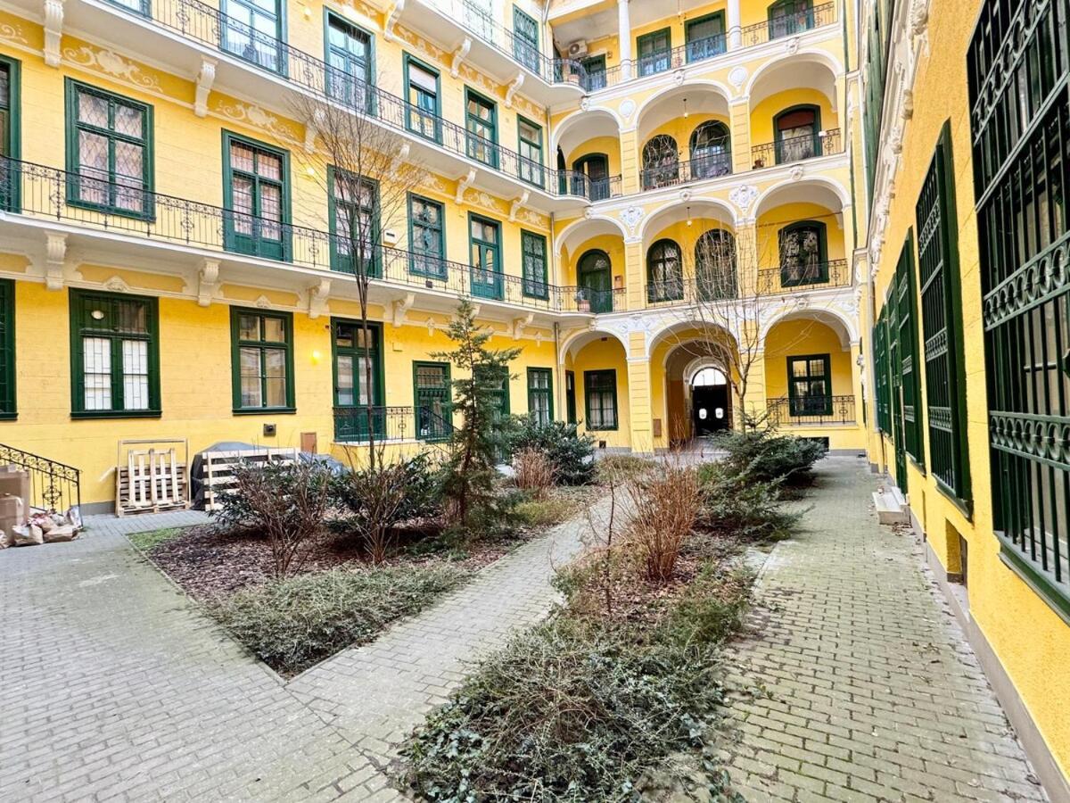 Appartement R5 Patio 2 Bedrooms Free Parking *